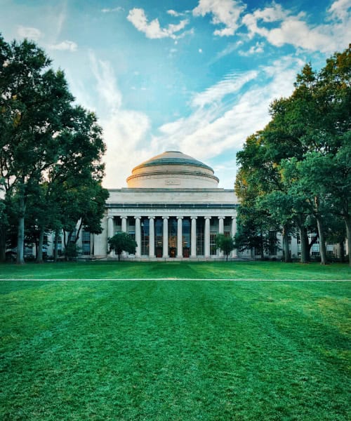 Us College Admissions Consultant